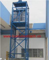 Thang nâng hàng lên cao